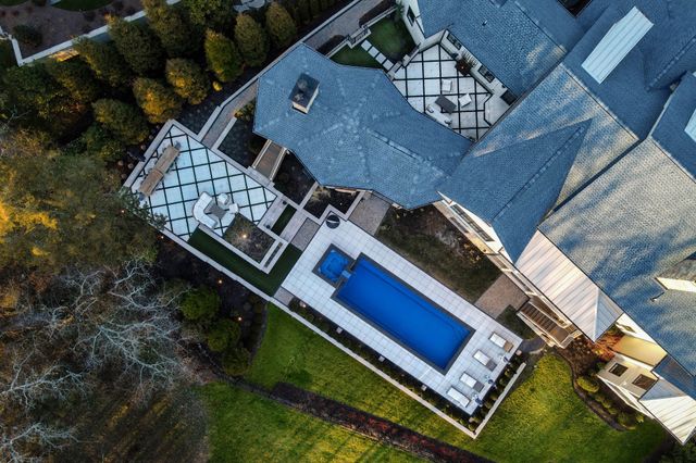 8809 Drosera Cir, College Grove, TN 37046