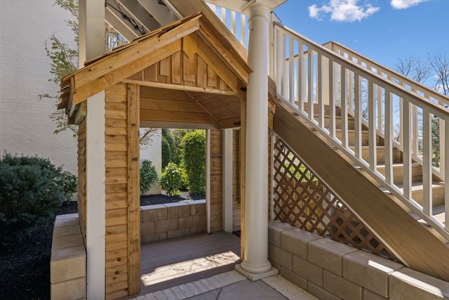 8809 Drosera Cir, College Grove, TN 37046