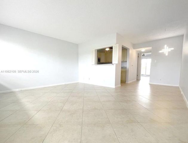 49 Brighton B 49, Boca Raton, FL 33434