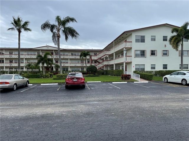 49 Brighton B 49, Boca Raton, FL 33434