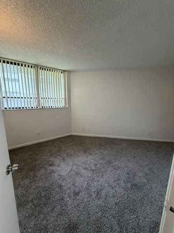 1750 N Congress Avenue 207, West Palm Beach, FL 33401