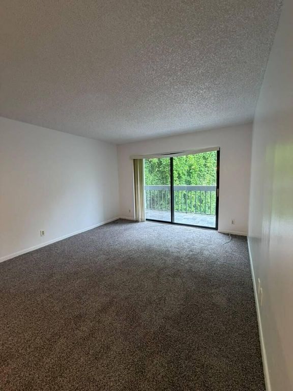1750 N Congress Avenue 207, West Palm Beach, FL 33401