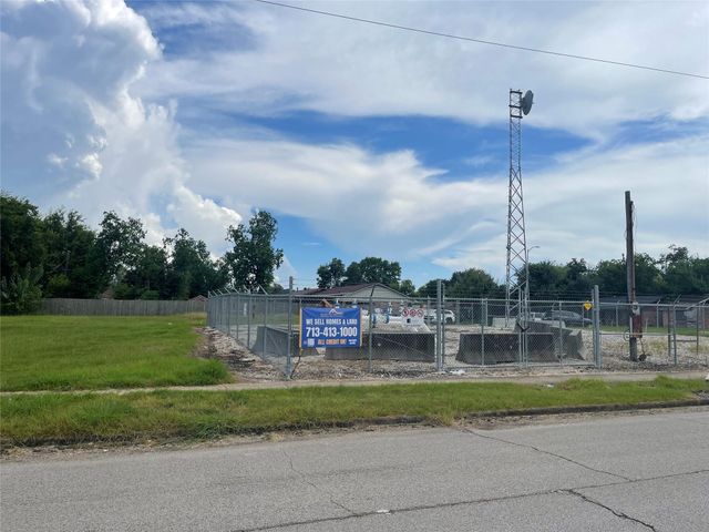 0 Selinsky Road, Houston, TX 77048