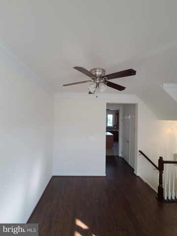 42625 HOMEFRONT TER, Chantilly, VA 20152