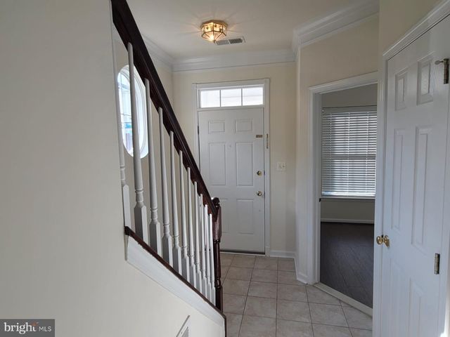 42625 HOMEFRONT TER, Chantilly, VA 20152