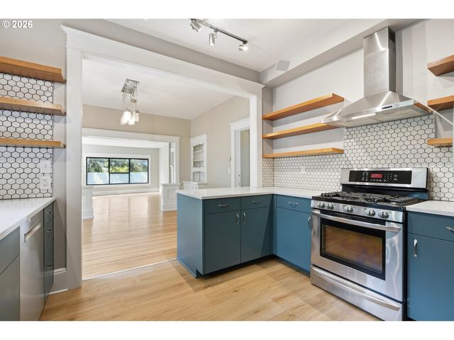 1324 Se 51ST Ave, Portland, OR 97215