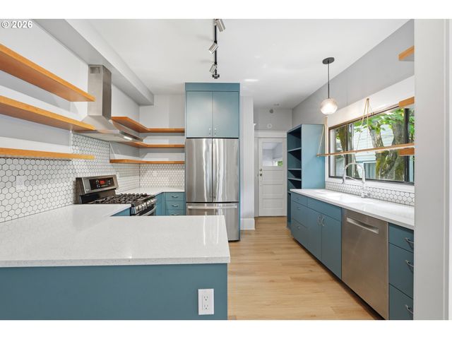 1324 Se 51ST Ave, Portland, OR 97215