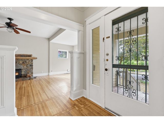1324 Se 51ST Ave, Portland, OR 97215