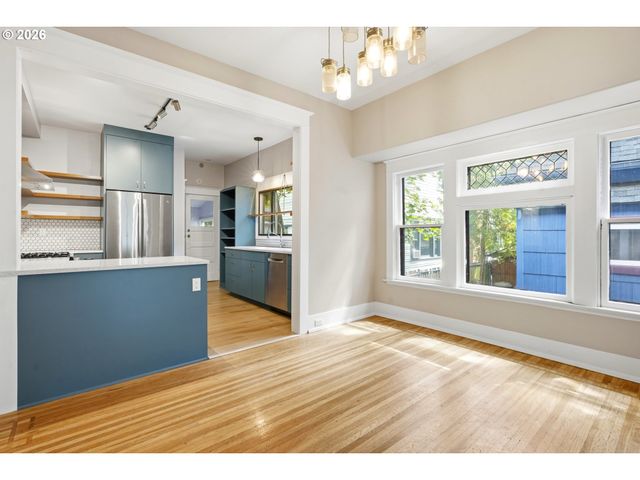 1324 Se 51ST Ave, Portland, OR 97215