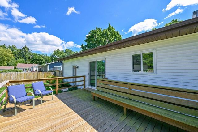 532 Schroeder AVENUE, Delavan, WI 53115