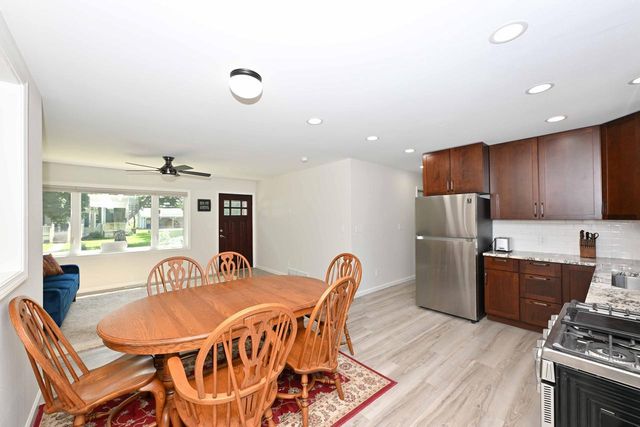 532 Schroeder AVENUE, Delavan, WI 53115
