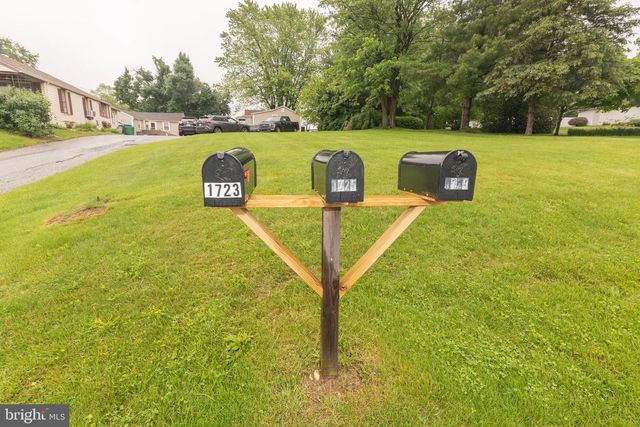 1729, 1725 AND 1723 CAPE HORN RD, Hampstead, MD 21074