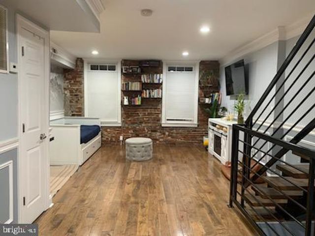 1727 S 4TH ST, Philadelphia, PA 19148