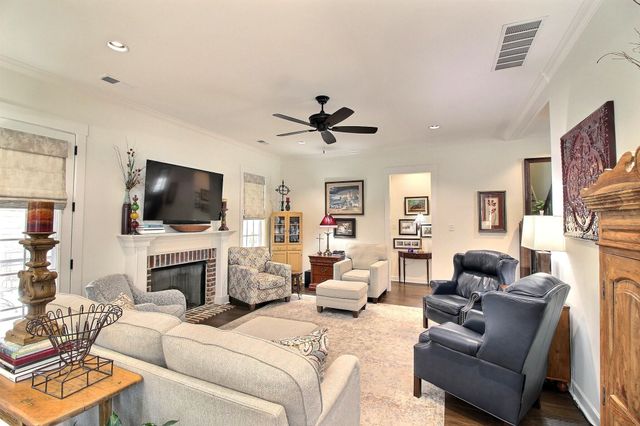 30 LAFAYETTE CROSSING DR, Rossville, TN 38066