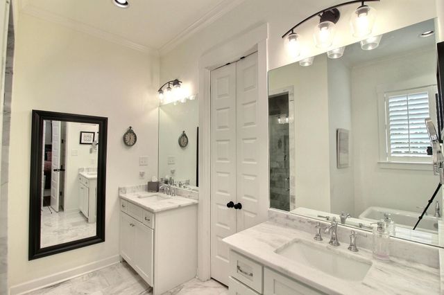 30 LAFAYETTE CROSSING DR, Rossville, TN 38066