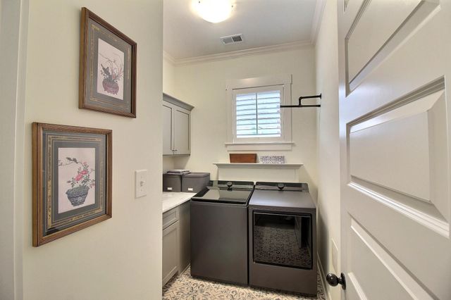 30 LAFAYETTE CROSSING DR, Rossville, TN 38066