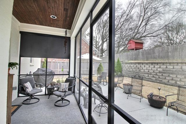 30 LAFAYETTE CROSSING DR, Rossville, TN 38066