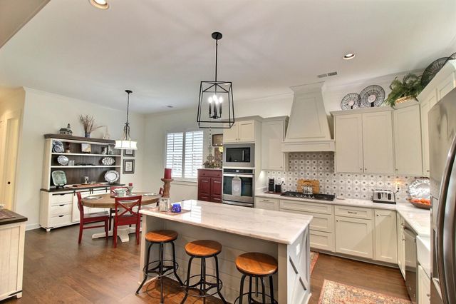 30 LAFAYETTE CROSSING DR, Rossville, TN 38066