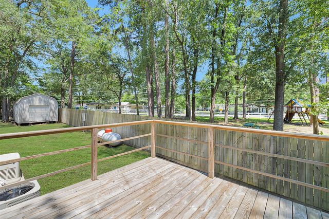 12602 Paradise View Court, Willis, TX 77318