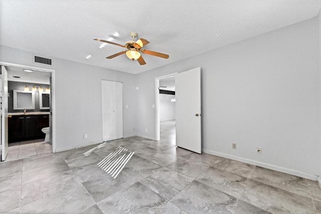 14895 Builtmore Way 107, Delray Beach, FL 33446