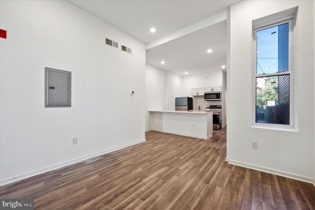 2339 N 17TH, Philadelphia, PA 19132