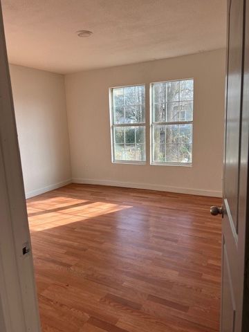 718 N Union Street, Whitesboro, TX 76273