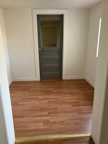 718 N Union Street, Whitesboro, TX 76273