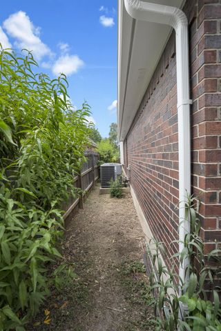 111 Village Park DR, Georgetown, TX 78633