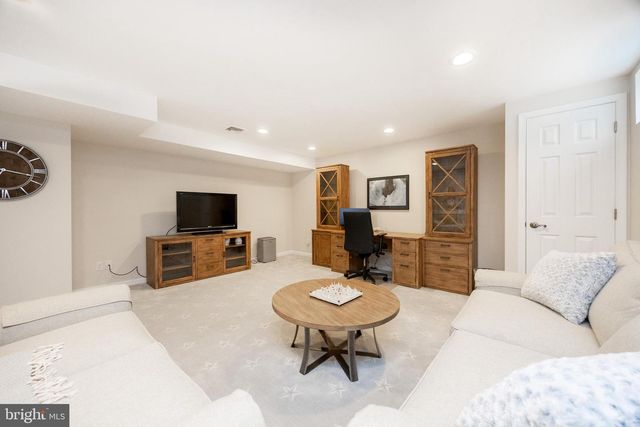 1311 COVERT CT, Glen Mills, PA 19342