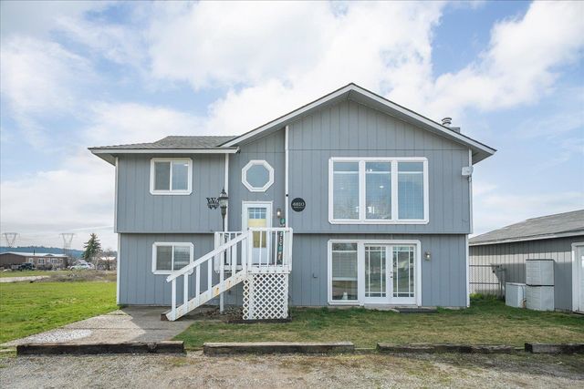 4810 E Big Meadows Rd, Chattaroy, WA 99003