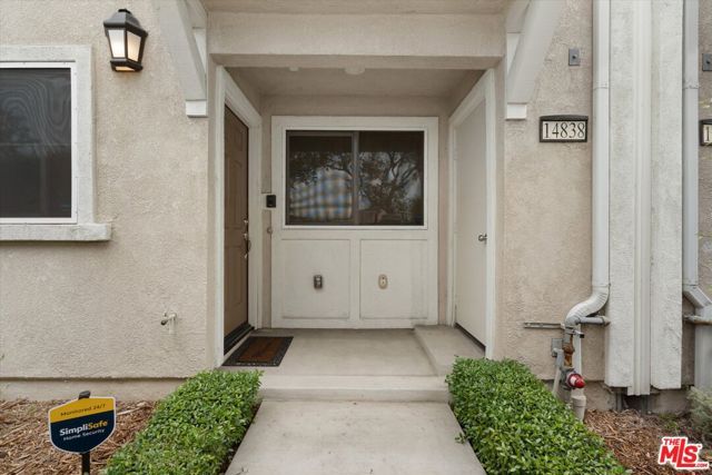 14838 Nordhoff Street, Panorama City (los Angeles), CA 91402