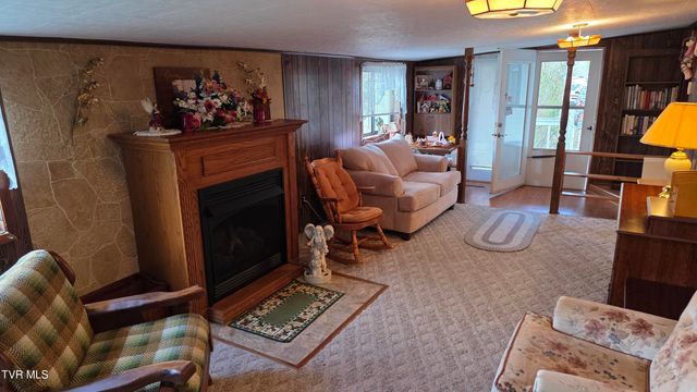 133 Forrest View Lane, Coeburn, VA 24230