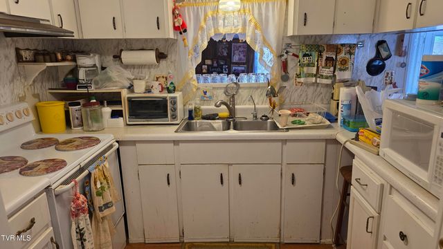 133 Forrest View Lane, Coeburn, VA 24230