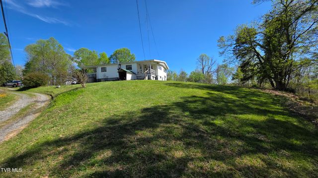 133 Forrest View Lane, Coeburn, VA 24230