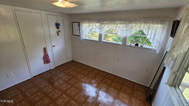 133 Forrest View Lane, Coeburn, VA 24230