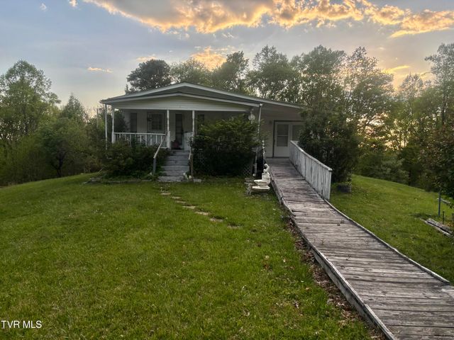 133 Forrest View Lane, Coeburn, VA 24230