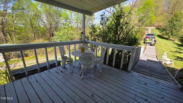 133 Forrest View Lane, Coeburn, VA 24230