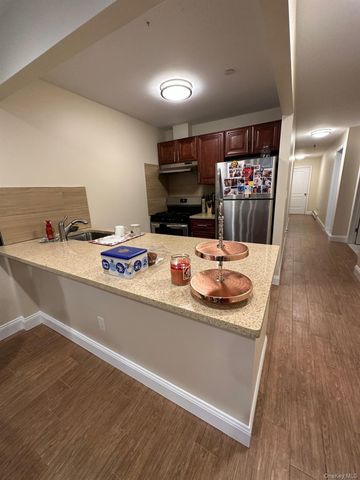 66-60 69th Street, Middle Village, NY 11379