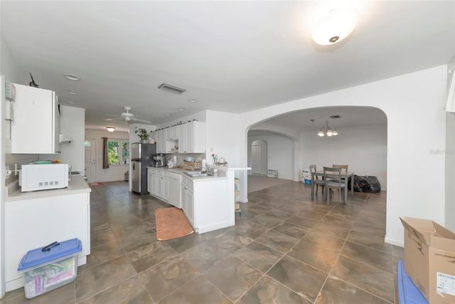 11903 UPPER MANATEE RIVER ROAD, Bradenton, FL 34212