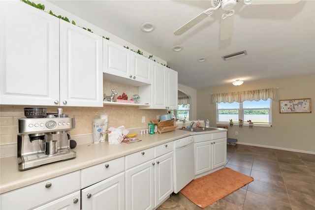11903 UPPER MANATEE RIVER ROAD, Bradenton, FL 34212