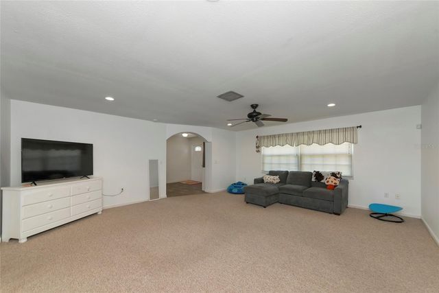 11903 UPPER MANATEE RIVER ROAD, Bradenton, FL 34212
