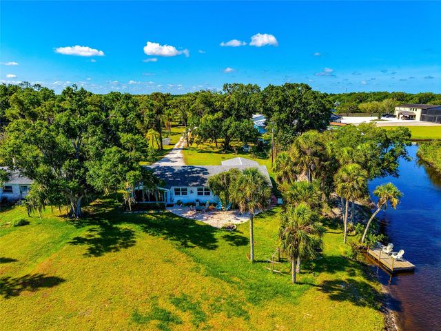 11903 UPPER MANATEE RIVER ROAD, Bradenton, FL 34212
