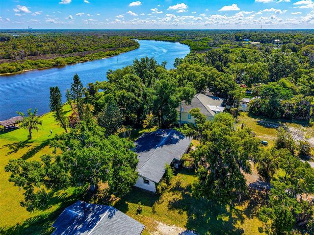 11903 UPPER MANATEE RIVER ROAD, Bradenton, FL 34212
