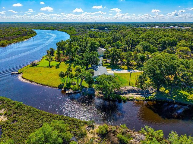 11903 UPPER MANATEE RIVER ROAD, Bradenton, FL 34212