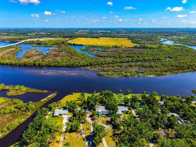 11903 UPPER MANATEE RIVER ROAD, Bradenton, FL 34212