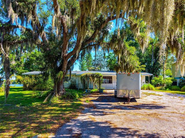 11903 UPPER MANATEE RIVER ROAD, Bradenton, FL 34212