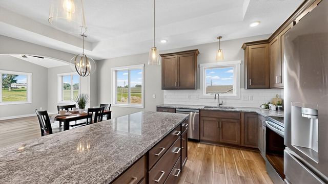 106 Fairway Street, Zumbrota, MN 55992