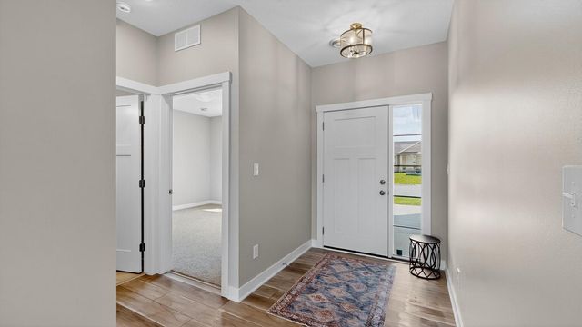 106 Fairway Street, Zumbrota, MN 55992