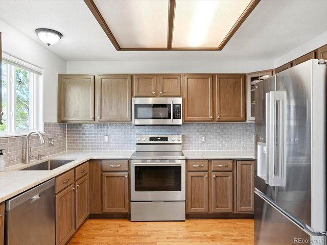 8771 Redwing Ave, Littleton, CO 80126