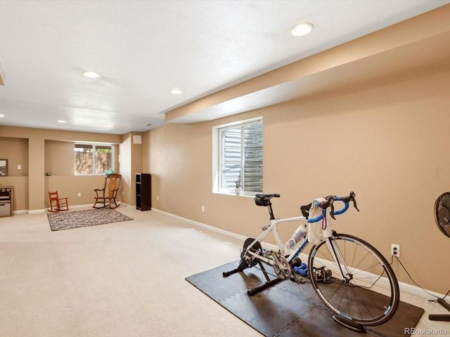 8771 Redwing Ave, Littleton, CO 80126